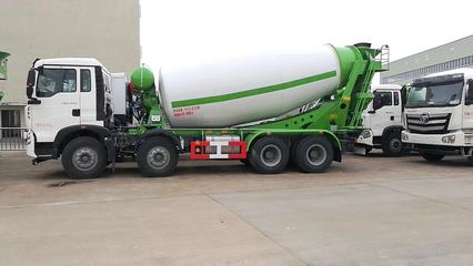 廣州重汽豪沃T5G輕量化攪拌車 廠家、配置、圖片與車輛全解析